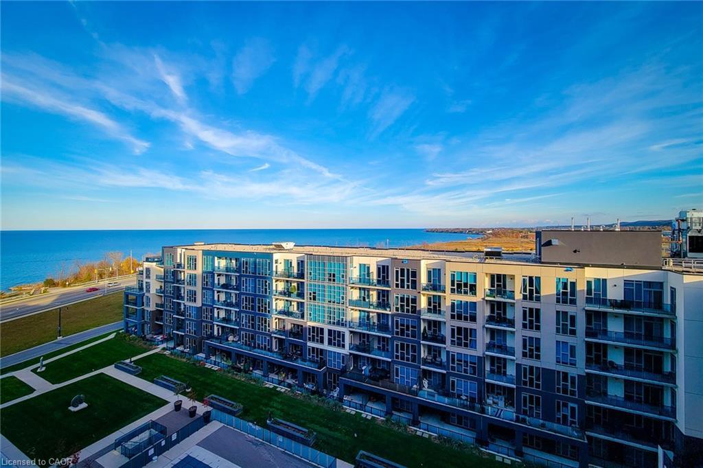810-16 Concord Place, Grimsby, ON - Outdoor With Body Of Water With View