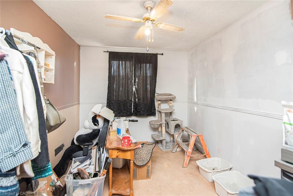 28 Perthshire Court, Hamilton, ON - Indoor