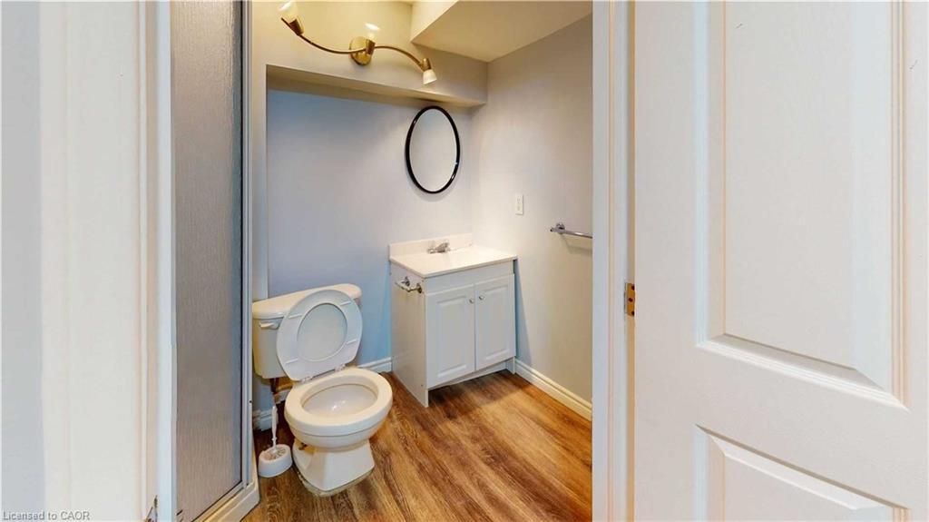 43-51 Paulander Drive, Kitchener, ON - Indoor Photo Showing Bathroom