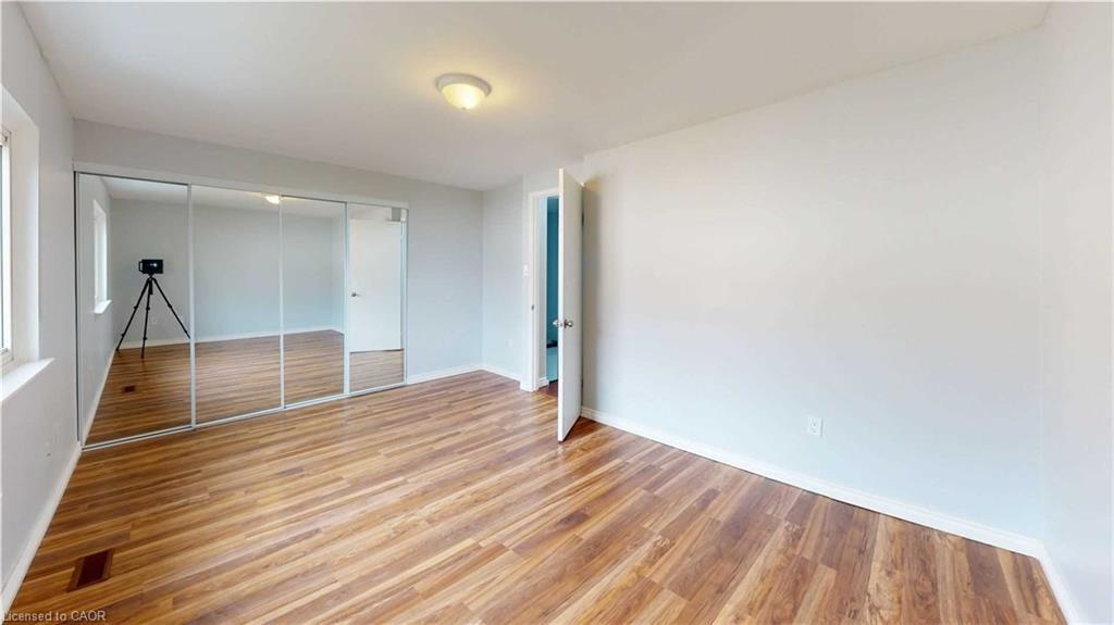 43-51 Paulander Drive, Kitchener, ON - Indoor Photo Showing Other Room