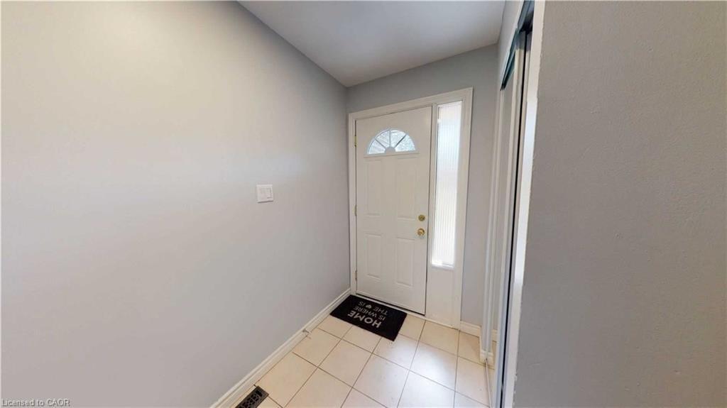 43-51 Paulander Drive, Kitchener, ON - Indoor Photo Showing Other Room