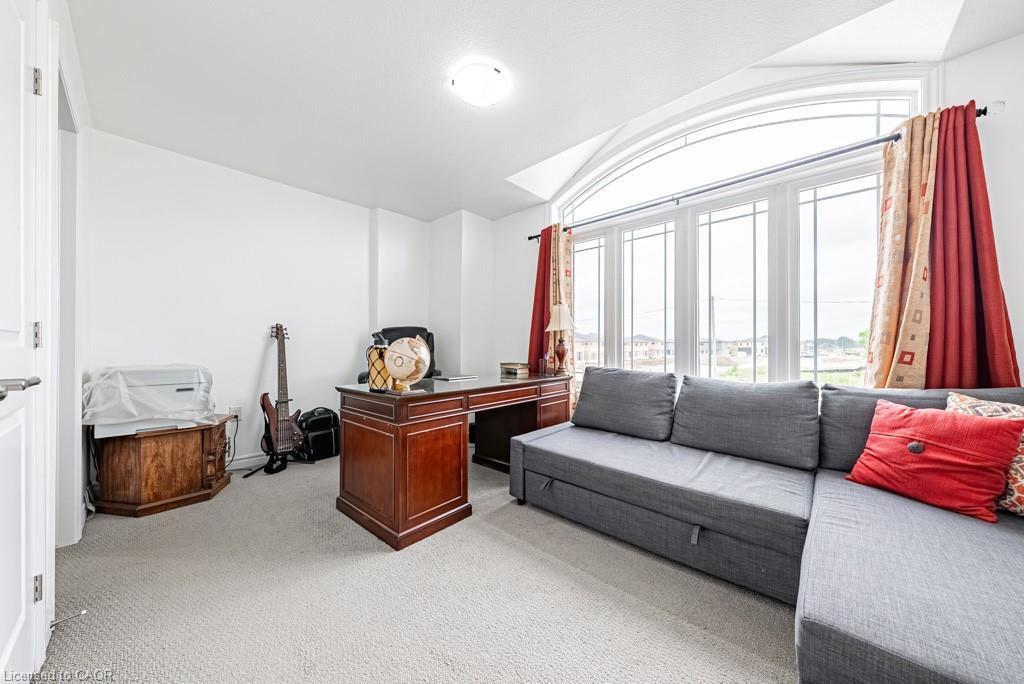 462 Blackburn Drive, Brantford, ON - Indoor