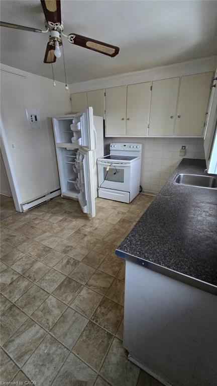 5-63 Donald Street, Belleville, ON - Indoor Photo Showing Kitchen
