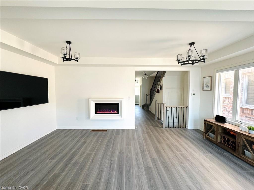 112 Skinner Road, Hamilton, ON - Indoor Photo Showing Other Room With Fireplace