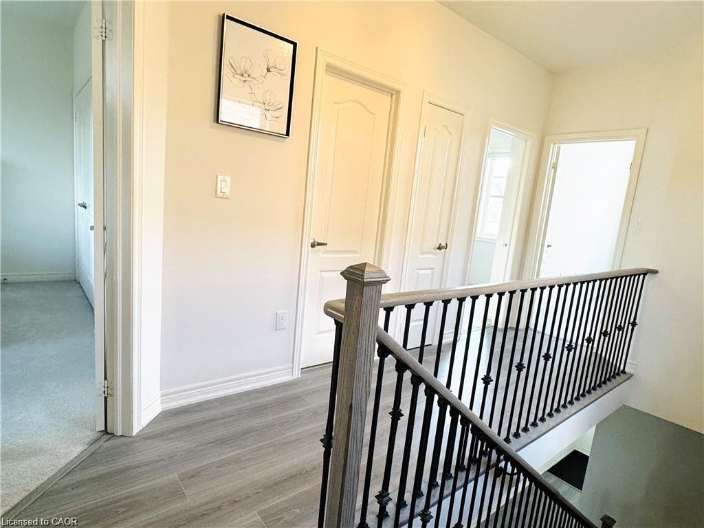 112 Skinner Road, Hamilton, ON - Indoor Photo Showing Other Room