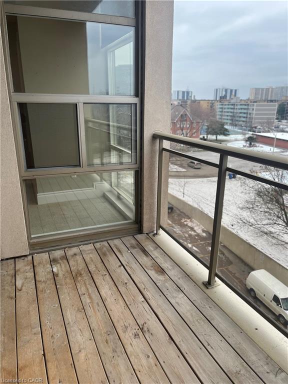 419-1 Leaside Park Drive, Toronto, ON - Outdoor With Exterior