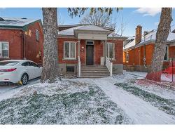 Street Kingston, ON K7L 3Y8