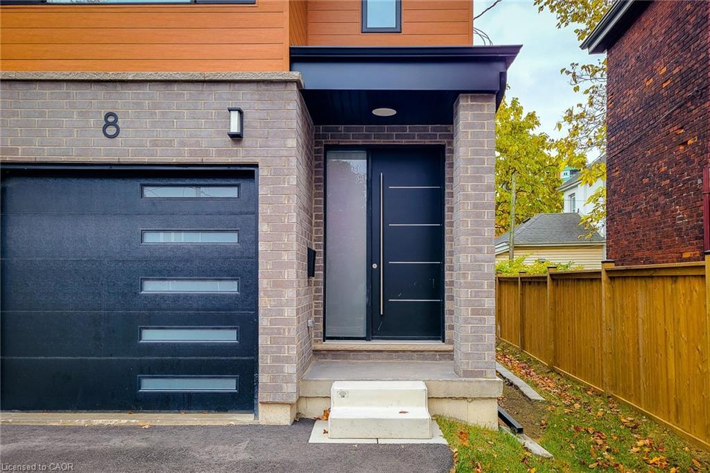 8 Devonport Street, Hamilton, ON - Outdoor
