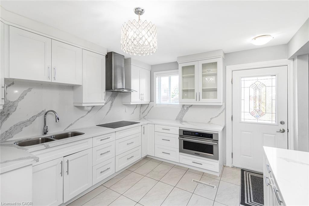 33 Alderney Avenue, Hamilton, ON - Indoor Photo Showing Kitchen With Double Sink