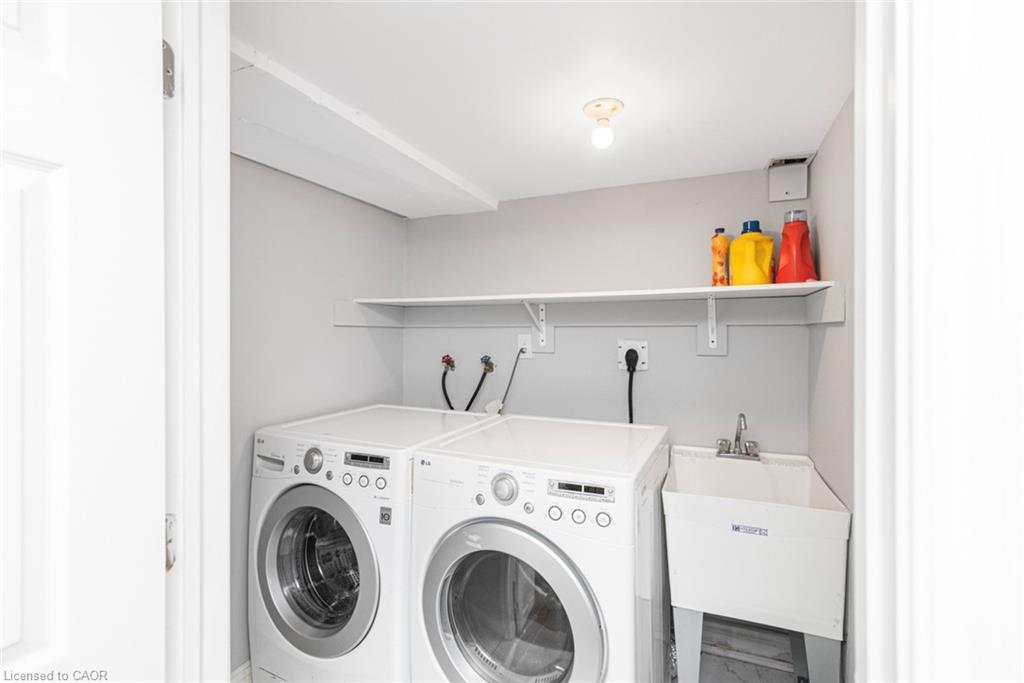 33 Alderney Avenue, Hamilton, ON - Indoor Photo Showing Laundry Room