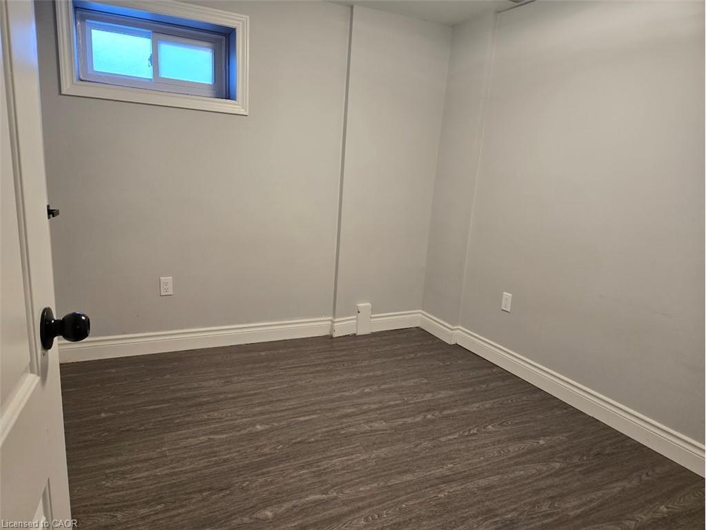 373 East 27Th Street, Hamilton, ON - Indoor Photo Showing Other Room