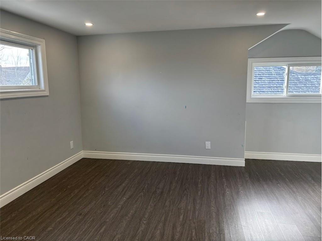 373 East 27Th Street, Hamilton, ON - Indoor Photo Showing Other Room