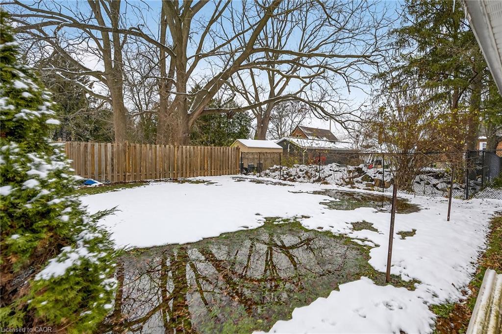 257 Broadway Avenue, Hamilton, ON - Outdoor