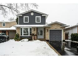 188 Napoli Court Hamilton, ON L9C 7A2