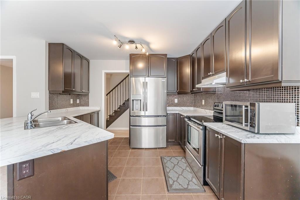 278 Gleave Terrace, Milton, ON - Indoor Photo Showing Kitchen With Upgraded Kitchen