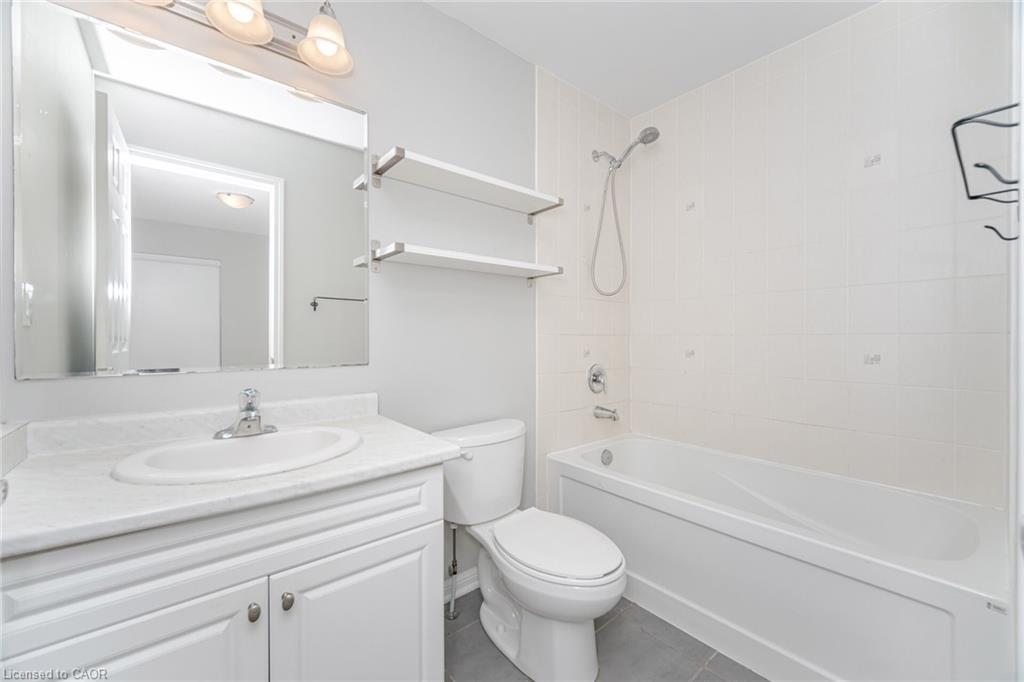 278 Gleave Terrace, Milton, ON - Indoor Photo Showing Bathroom