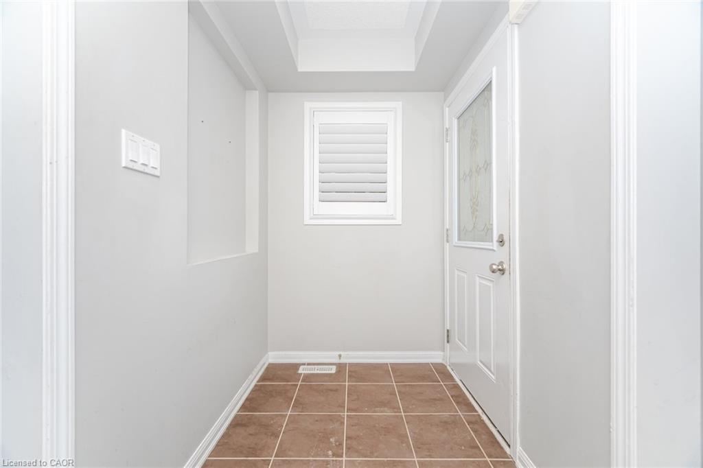 278 Gleave Terrace, Milton, ON - Indoor Photo Showing Other Room