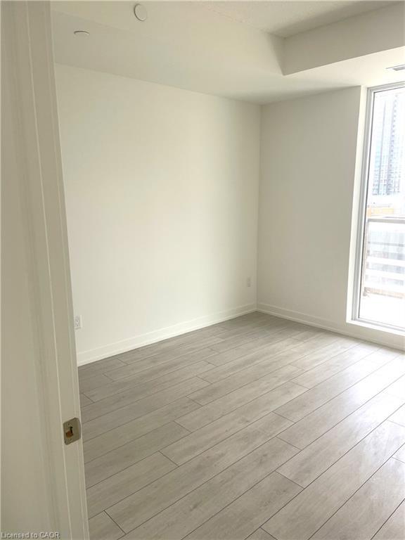 808-55 Duke Street W, Kitchener, ON - Indoor Photo Showing Other Room