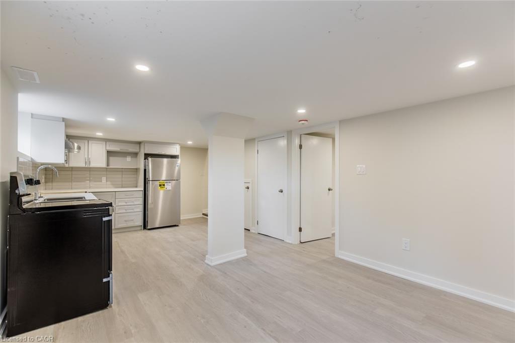 2-129 East 22Nd Street, Hamilton, ON - Indoor