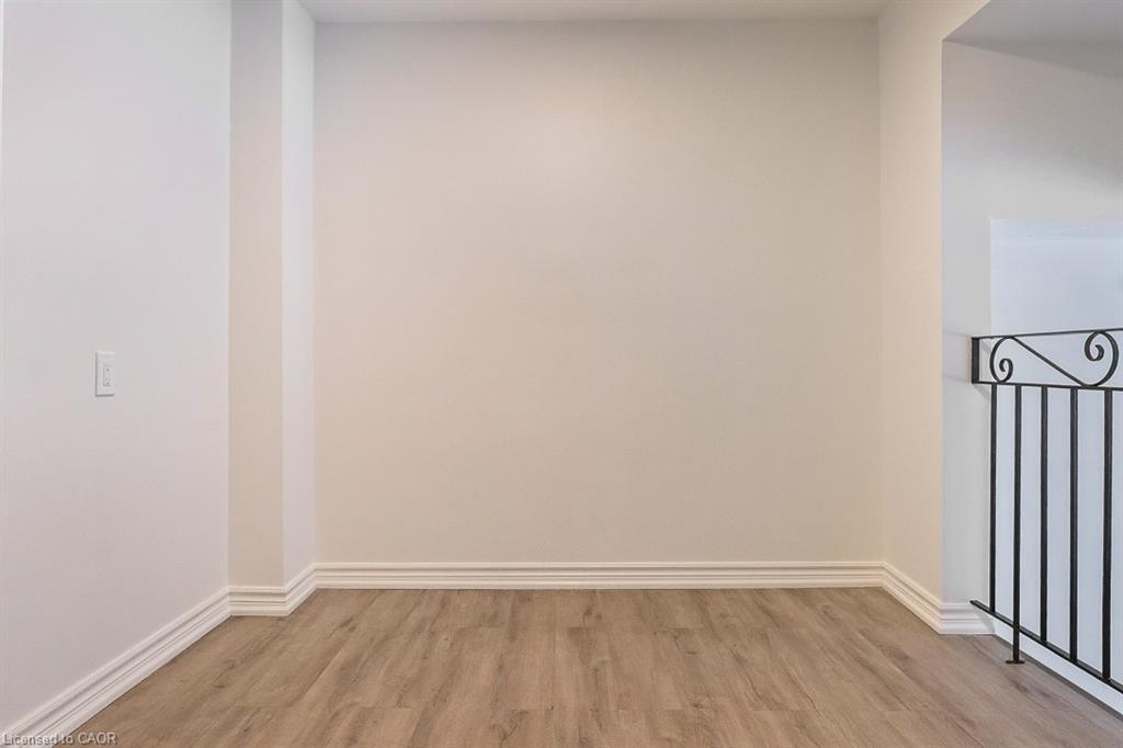 212-250 Montmorency Drive, Hamilton, ON - Indoor Photo Showing Other Room