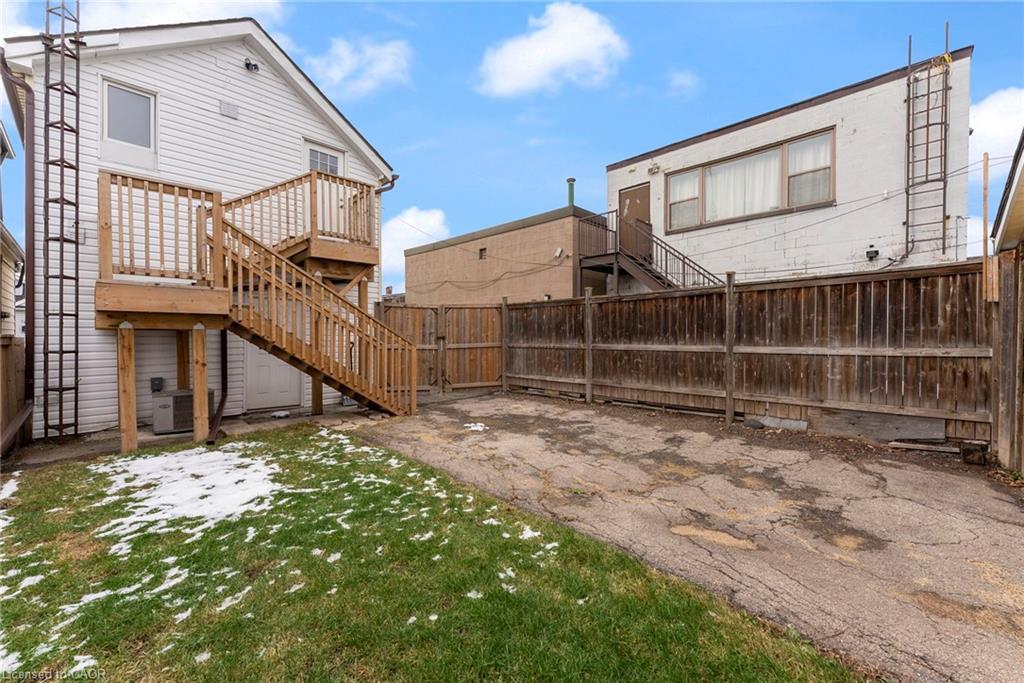 73 Albany Avenue, Hamilton, ON - Outdoor With Exterior