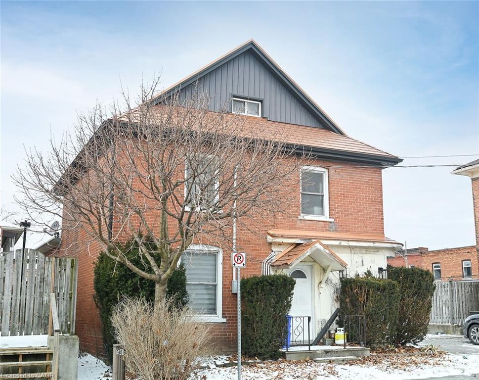 6 Howard Street, Hagersville, ON - Outdoor