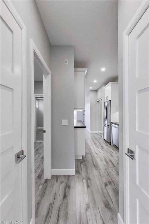 202-347 Charlton Avenue W, Hamilton, ON - Indoor Photo Showing Other Room