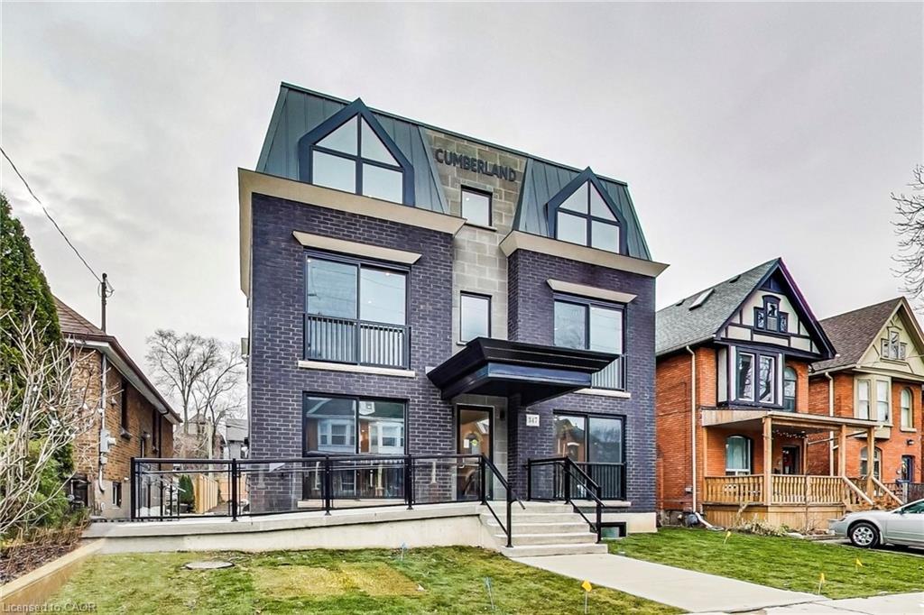 202-347 Charlton Avenue W, Hamilton, ON - Outdoor With Facade