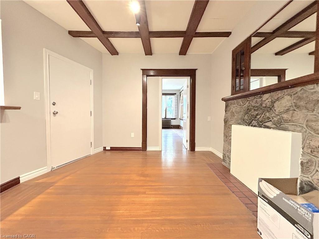 1-24 Burris Street, Hamilton, ON - Indoor Photo Showing Other Room
