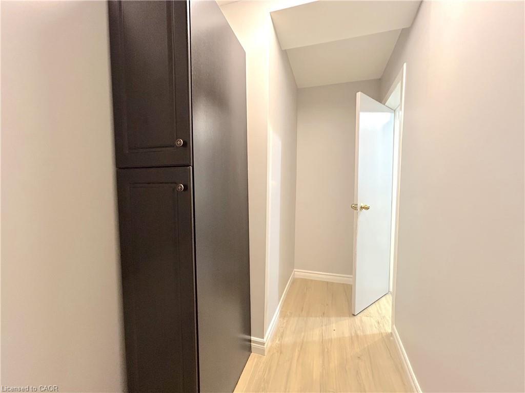 1-24 Burris Street, Hamilton, ON - Indoor Photo Showing Other Room