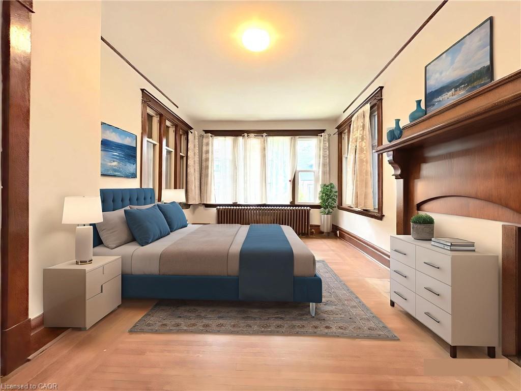 1-24 Burris Street, Hamilton, ON - Indoor Photo Showing Bedroom