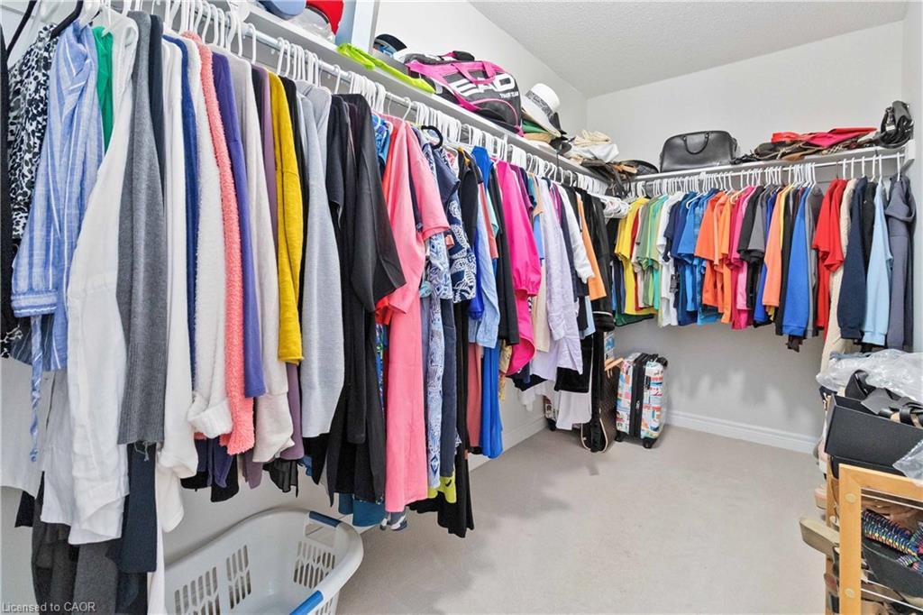 573 Gardenbrook Avenue, Oakville, ON - Indoor With Storage