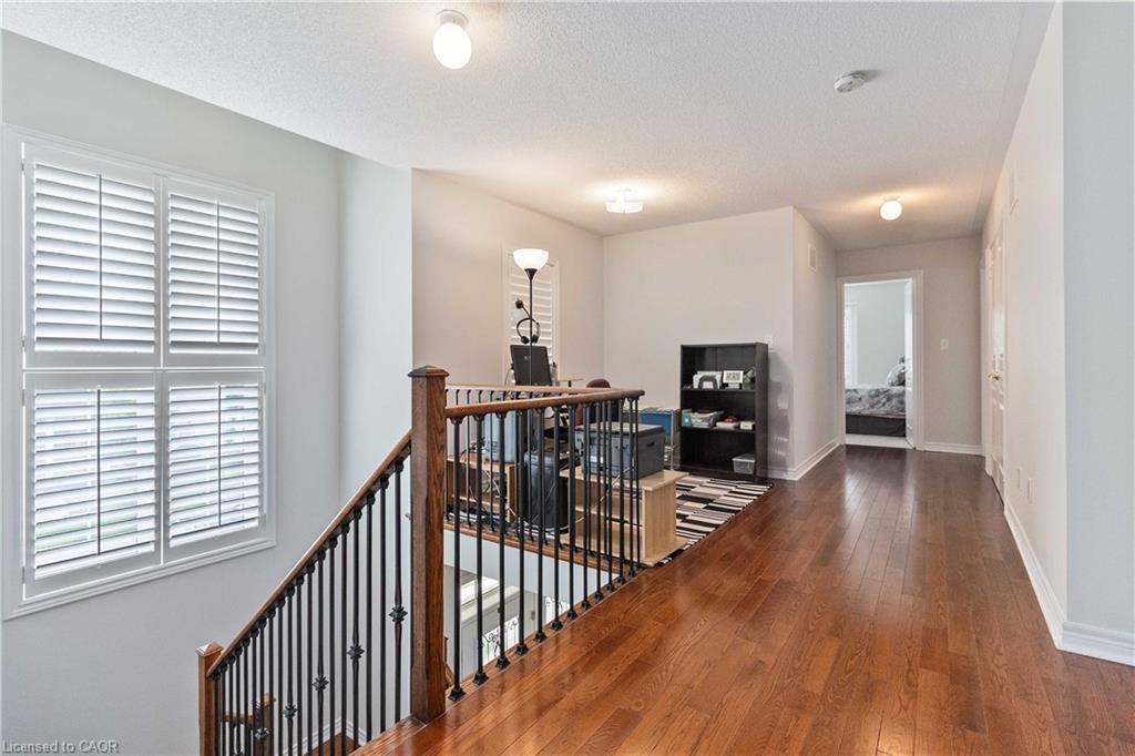 573 Gardenbrook Avenue, Oakville, ON - Indoor Photo Showing Other Room