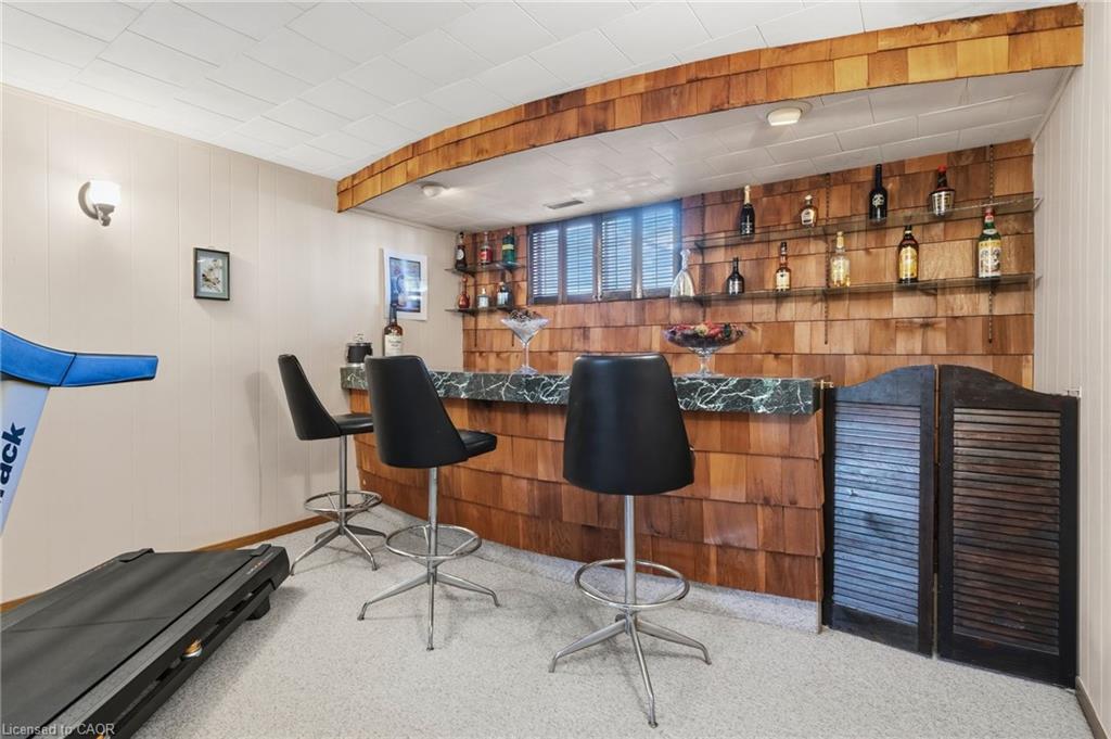 337 Mcneilly Road, Stoney Creek, ON - Indoor