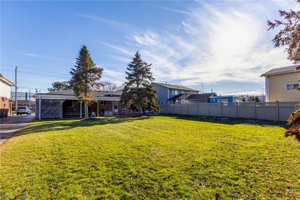 337 Mcneilly Road, Stoney Creek, ON - Outdoor