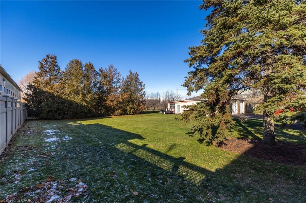 337 Mcneilly Road, Stoney Creek, ON - Outdoor With Backyard