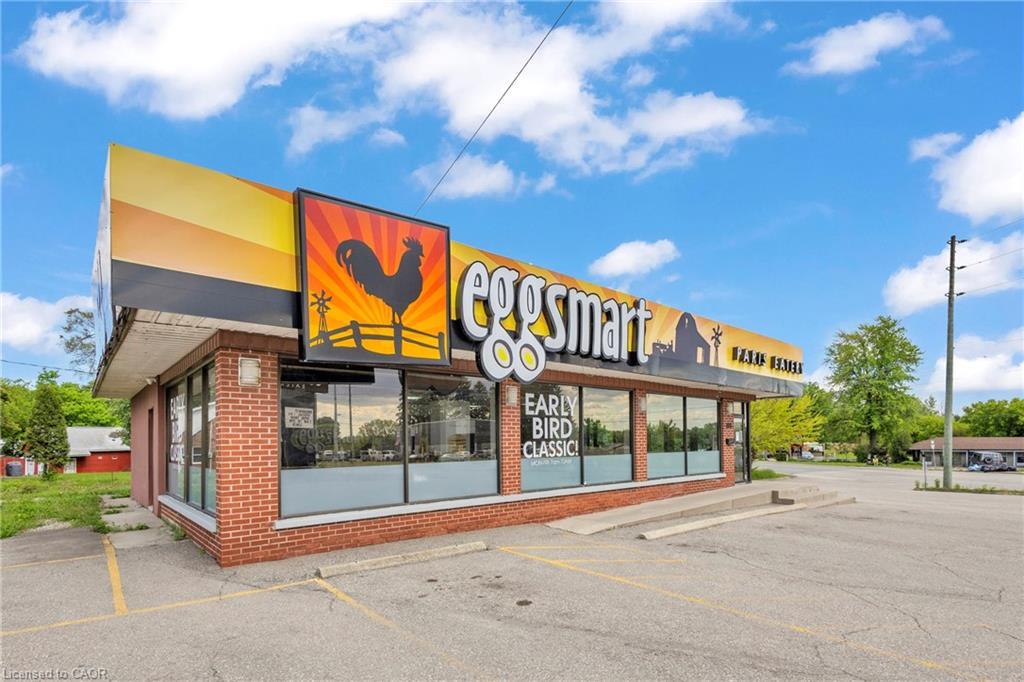 156 Dundas Street E, Paris, ON