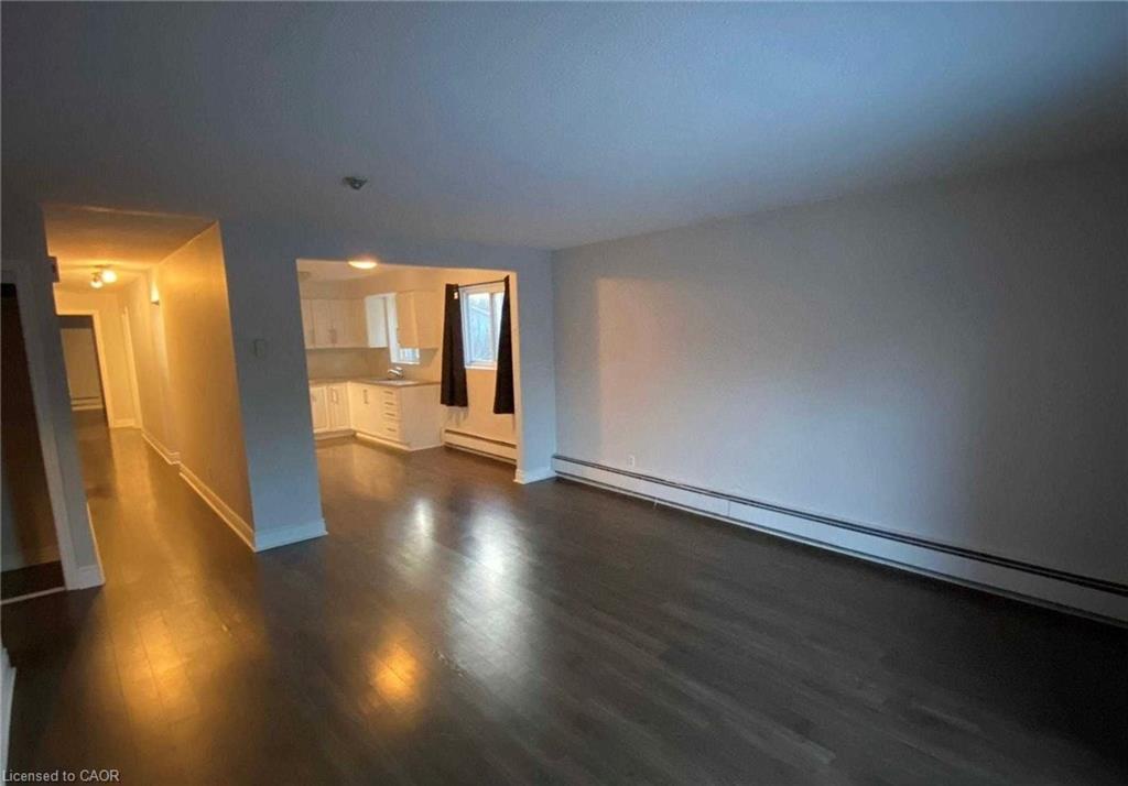 4-10 Main Street, Halton, ON - Indoor Photo Showing Other Room