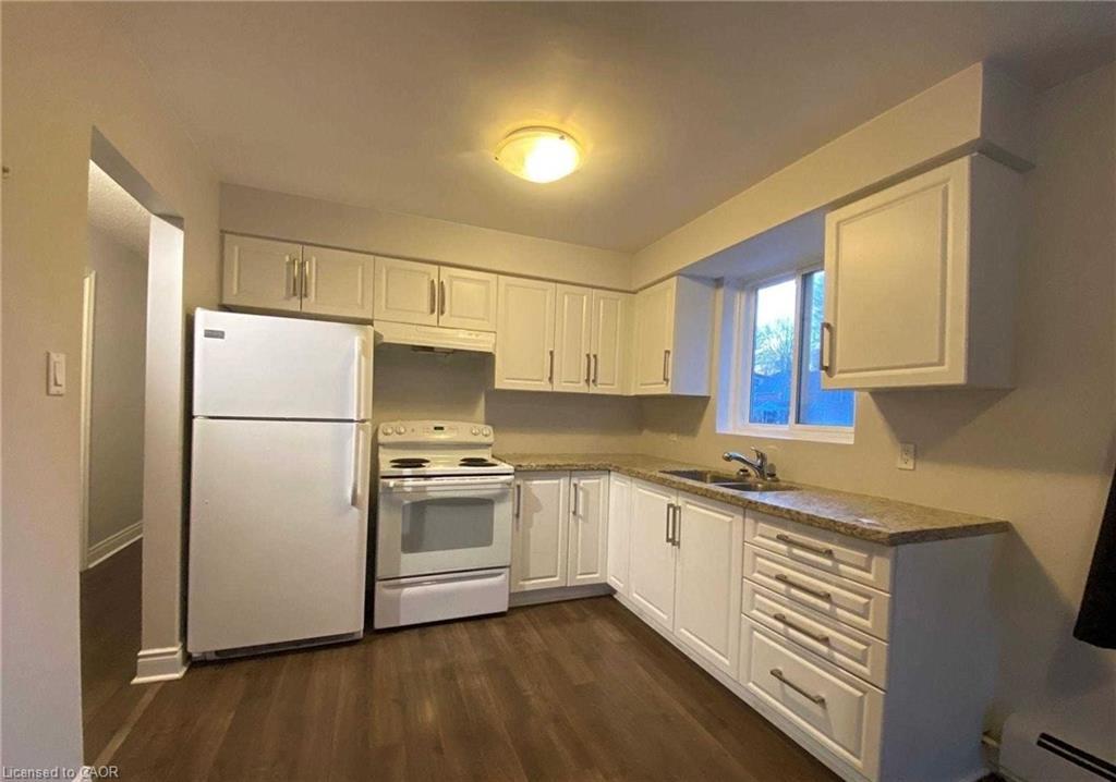 4-10 Main Street, Halton, ON - Indoor Photo Showing Kitchen With Double Sink