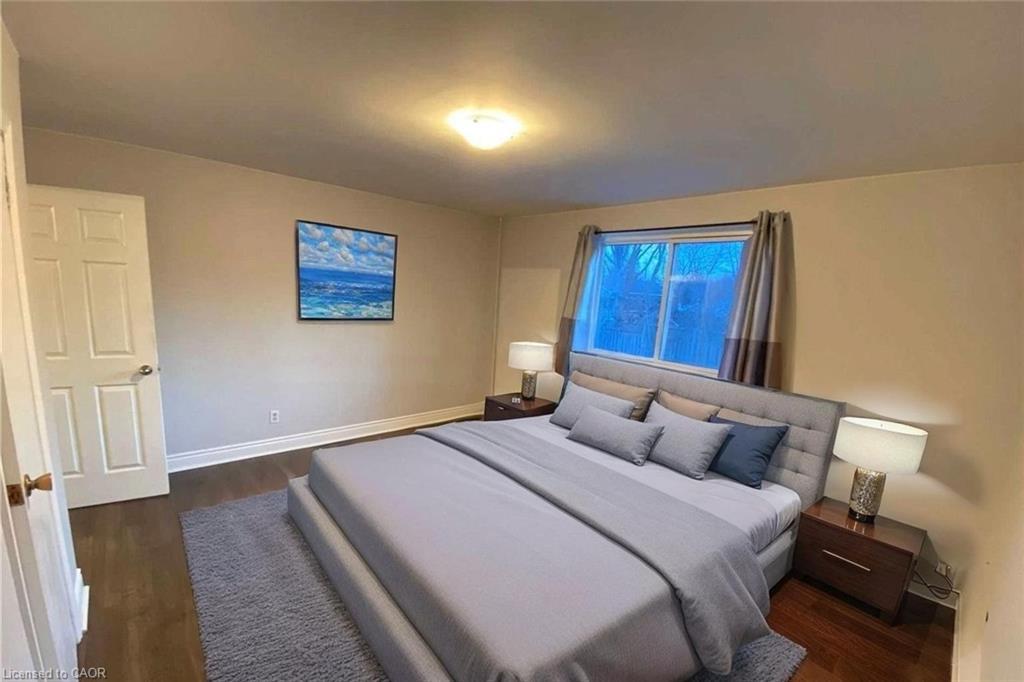4-10 Main Street, Halton, ON - Indoor Photo Showing Bedroom