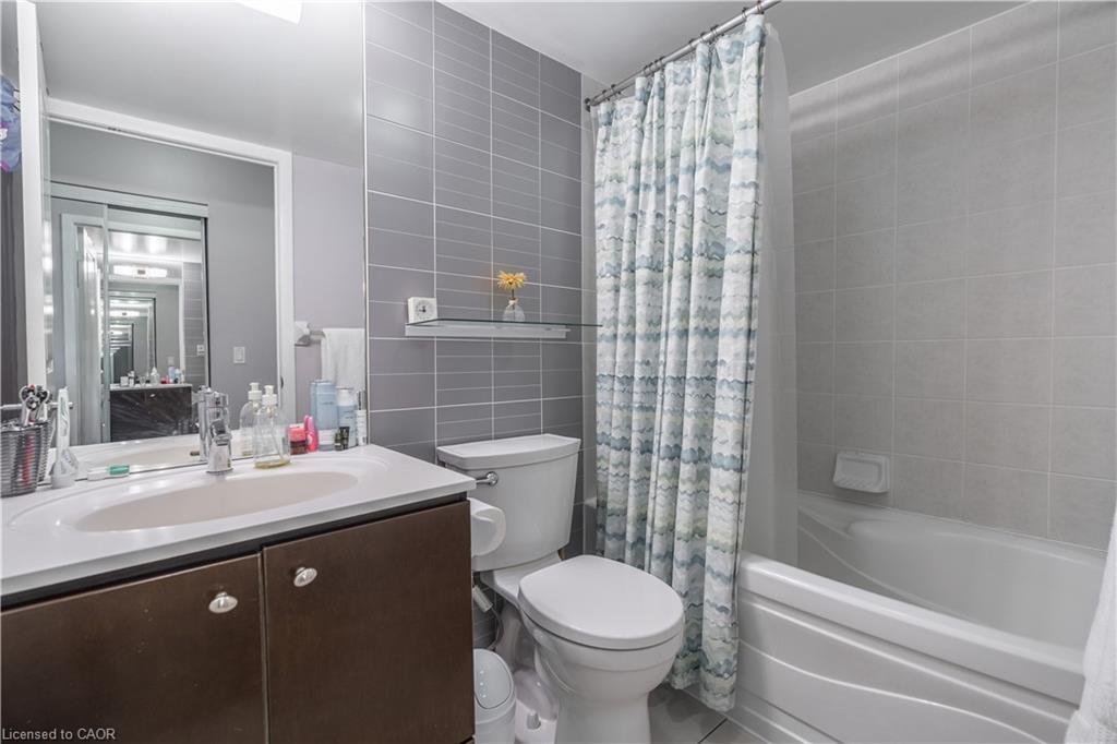 2903-225 Sherway Gardens Road, Toronto, ON - Indoor Photo Showing Bathroom