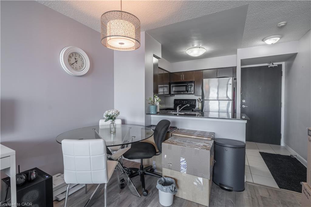 2903-225 Sherway Gardens Road, Toronto, ON - Indoor