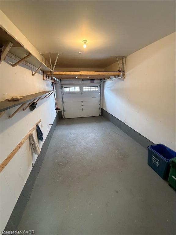 115 Bilanski Farm Road, Brantford, ON - Indoor Photo Showing Garage