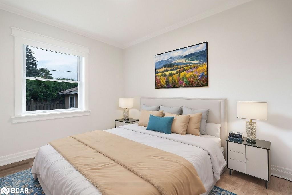 16 Wildewood Avenue, Hamilton, ON - Indoor Photo Showing Bedroom