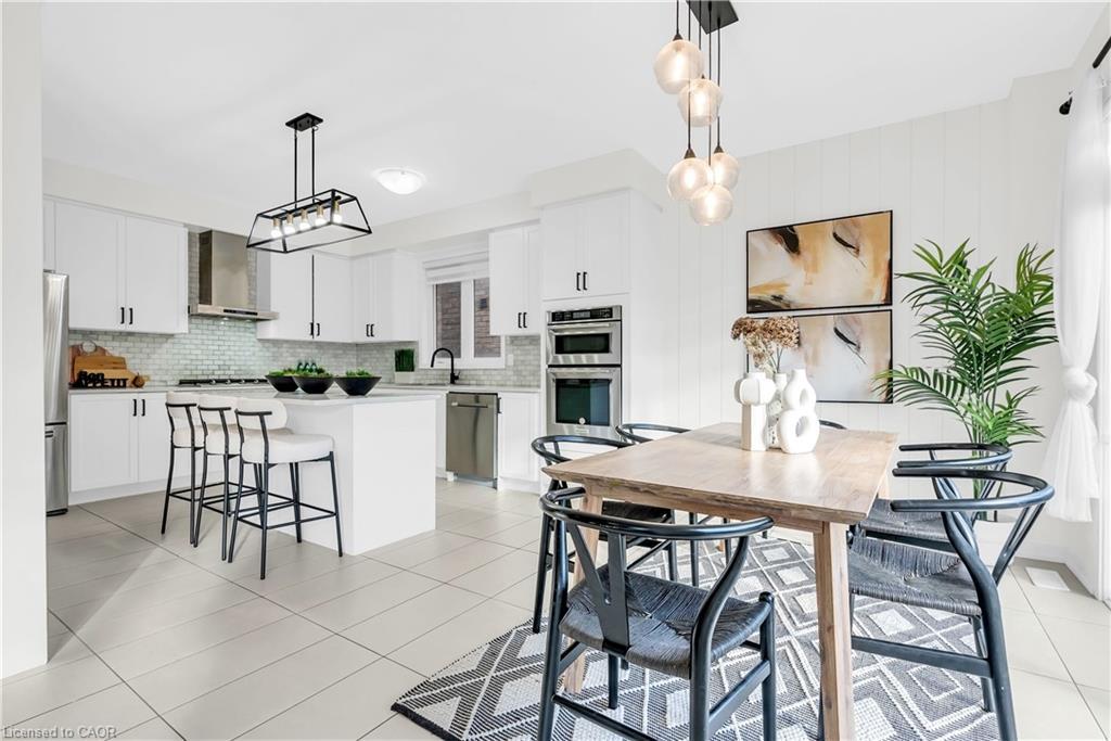 35 Bedrock Drive, Stoney Creek, ON - Indoor