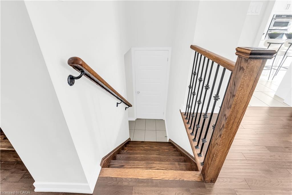 35 Bedrock Drive, Stoney Creek, ON - Indoor Photo Showing Other Room