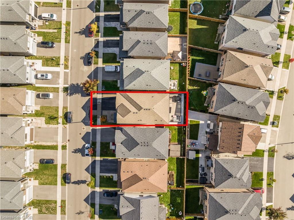 35 Bedrock Drive, Stoney Creek, ON - With View