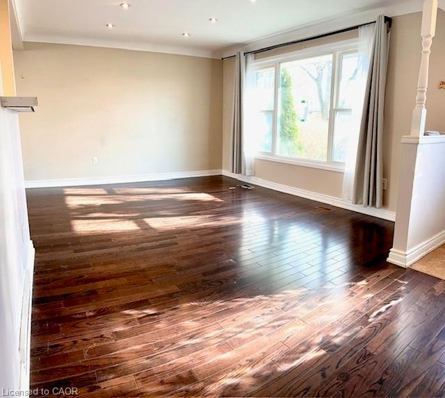 7053 Bonnie Street, Niagara Falls, ON - Indoor Photo Showing Other Room