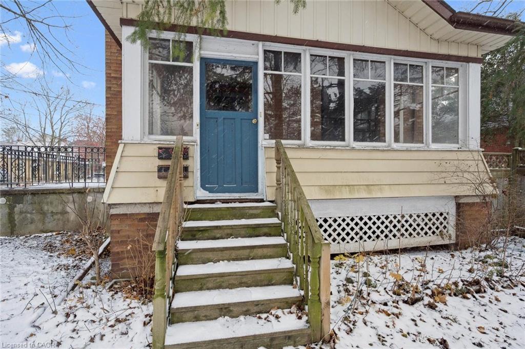 240 Paisley Street, Guelph, ON - Outdoor