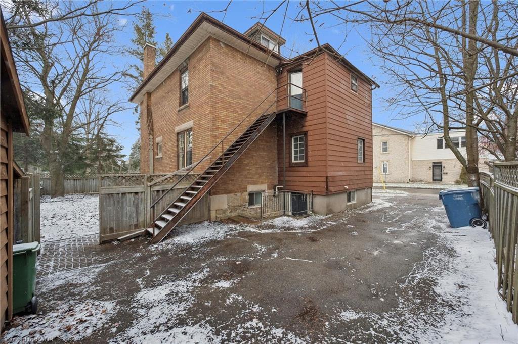 240 Paisley Street, Guelph, ON - Outdoor